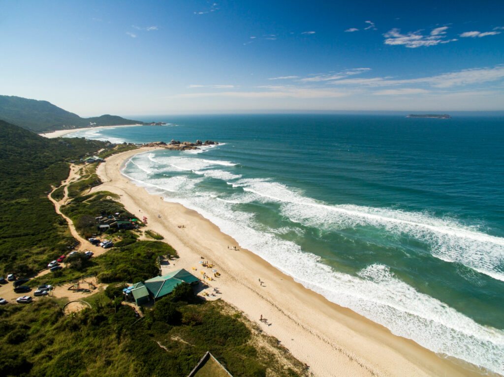 Melhor Praia de Ubatuba: Descubra as Mais Incríveis do Litoral Norte de SP